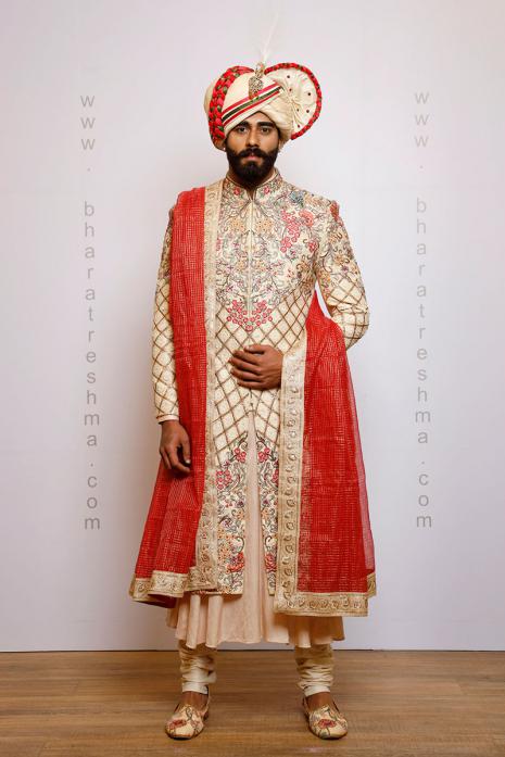 INTERICATE RESHAM WORK SHERWANI