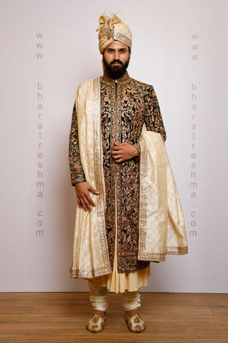 INTERICATE FRENCH KNOTE SHERWANI